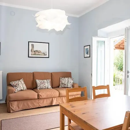 Il Cortile 11 Apartamento Pella